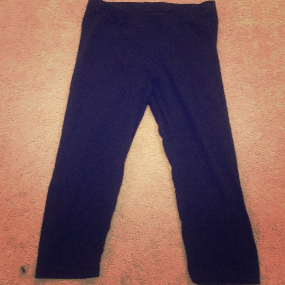 Cat&Jack Capri leggings